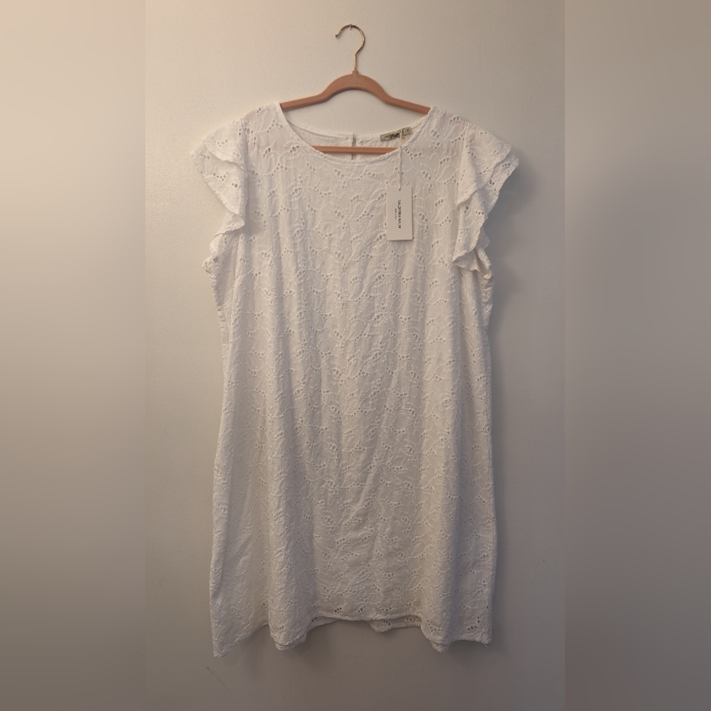 NWT Lace Detail White Dress